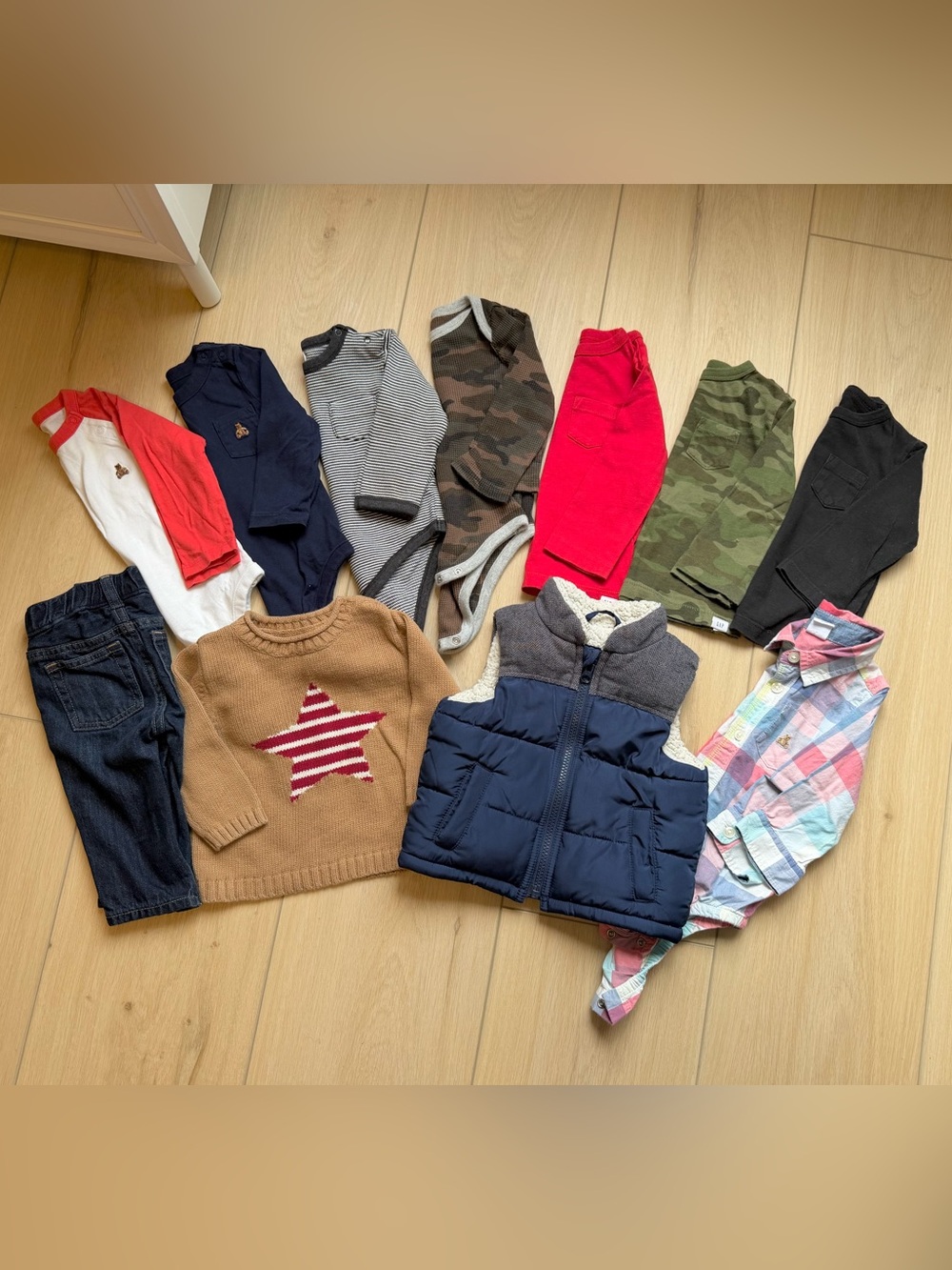 Toddler Boy Gap Clothing Bundle 6-12 Months